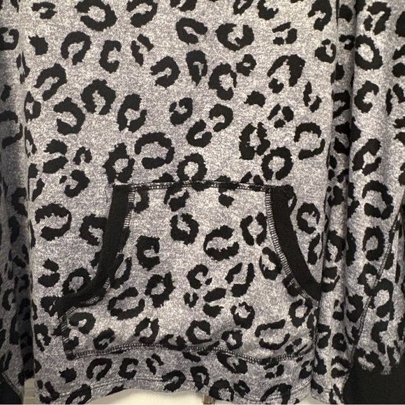 Cuddl Duds woman’s long sleeve brushed sweater knit sleep set, XXL, grey/black - Picture 3 of 10